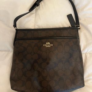Cross-body Brown Coach Purse